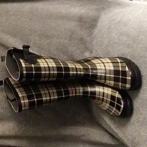 Personal iDentity Waterproof Rubber Boots